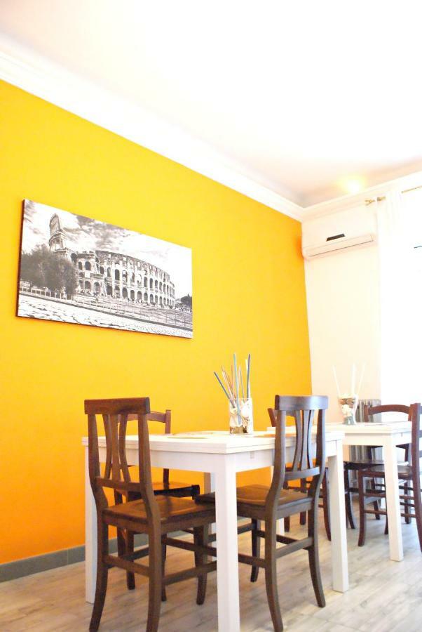 Like Family House Acomodação com café da manhã Roma Exterior foto
